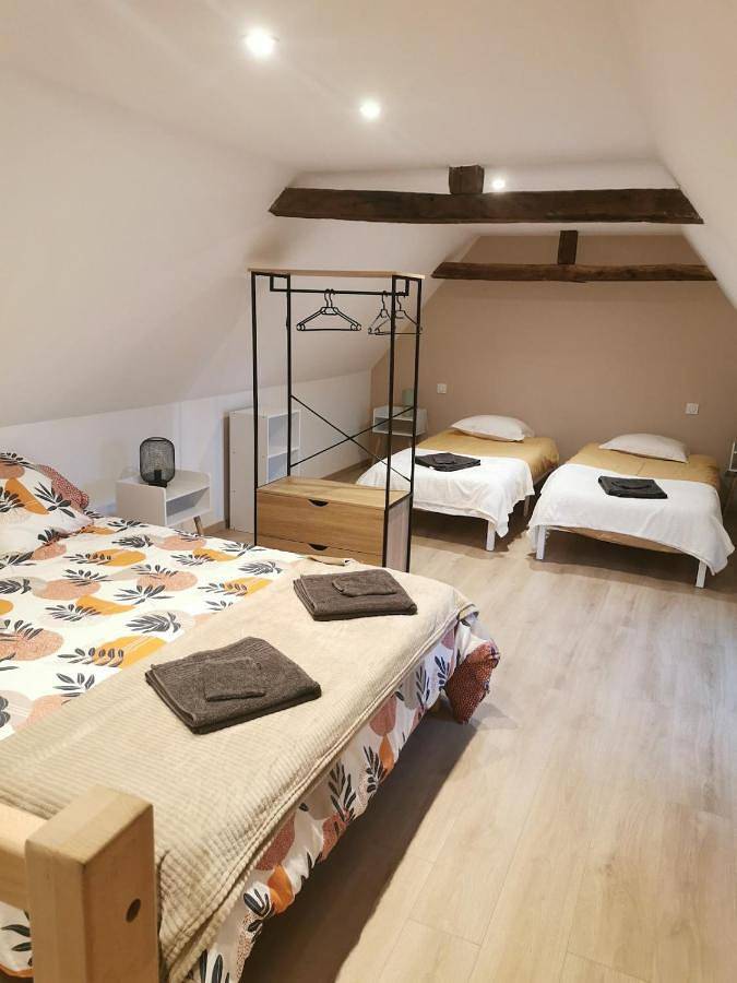 Location de vacances pour 6 personnes, avec jardin à Saint-Pantaléon-de-Larche - 3