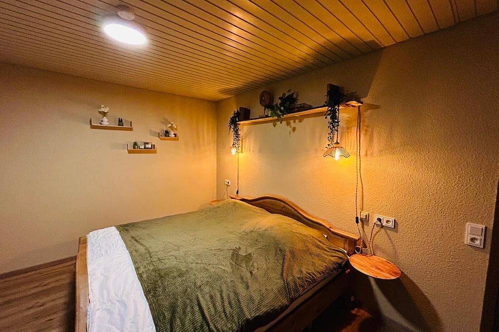 Apartamento inteiro, Family-friendly apartment in the countryside. With private garden & sauna facilities in Ravensburger Spieleland, Meckenbeuren