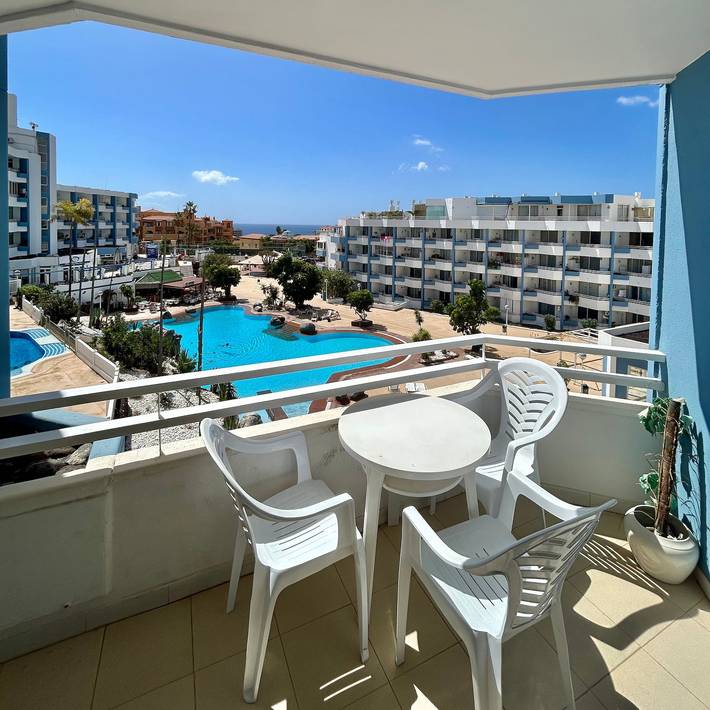 Vacation Home '1 Bedroom Apartment Green Park K001' with Shared Pool and Balcony in Las Adelfas, San Miguel de Abona