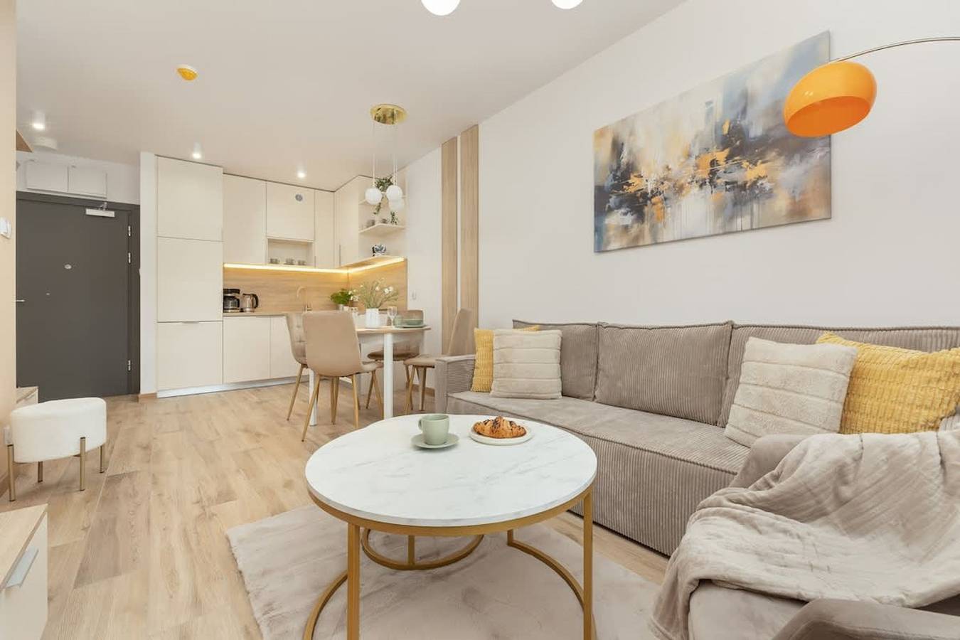 Entire apartment, Kollataja 7A Tasteful Apartment Parking in Kołobrzeg, Polish Baltic Sea