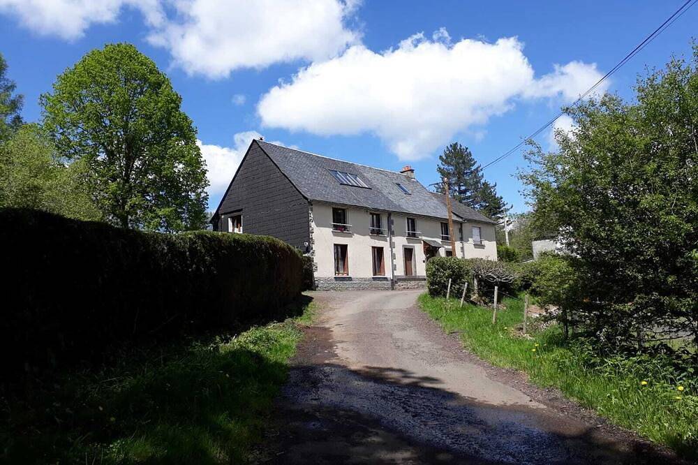 Gîte pour 7 Personnes dans La Bourboule, Région de Clermont-Ferrand