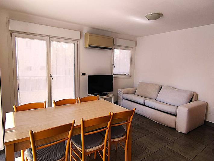 Gîte pour 5 personnes, avec terrasse et vue, animaux acceptés dans Carnolès - 2