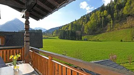 Vacation Apartment for 2 Guests in Au, Lechquellengebirge, Picture 4
