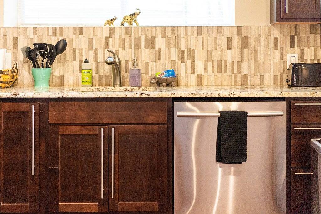 Vacation Apartment for 6 Guests in St. Louis, Missouri