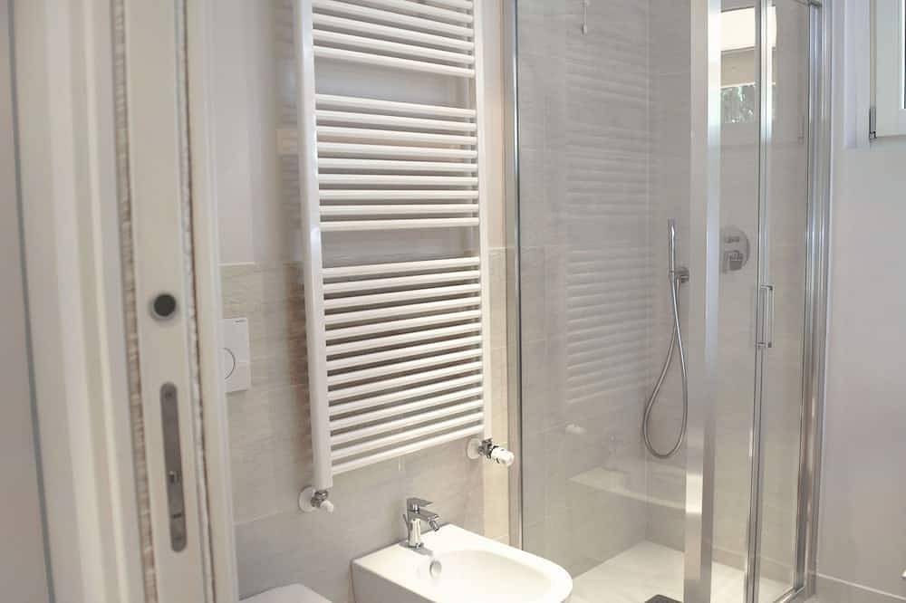 Geheel appartement, Hermitage in Porto Valtravaglia, Lago Maggiore (Lombardy)