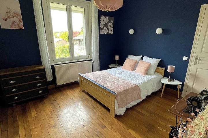 Location de vacances pour 9 personnes, avec jardin, animaux acceptés à Coucy-le-Château-Auffrique - 2