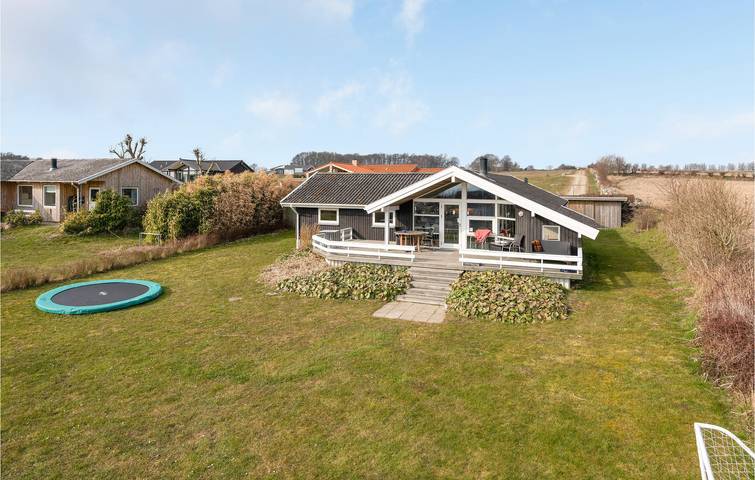 Ferienhaus für 8 Personen, mit Whirlpool und Terrasse sowie Sauna