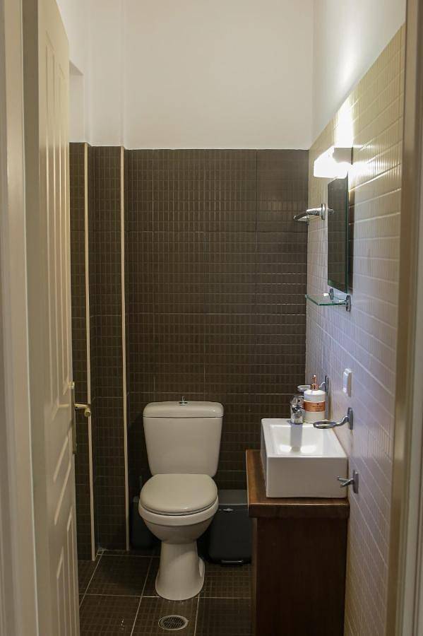 Picturesque Houses in Kinuria