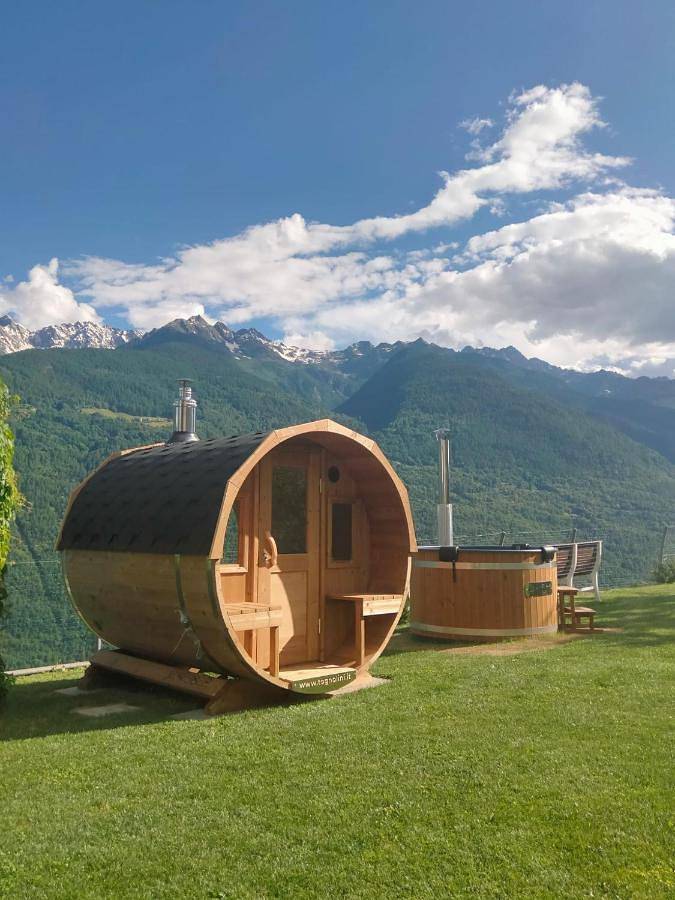 Bed and breakfast per 4 persone, con sauna e panorama nonché giardino, con animali domestici - 1