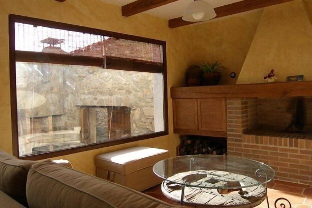 Casa Rural para 6 Personas en Pinedas, Provincia de Salamanca