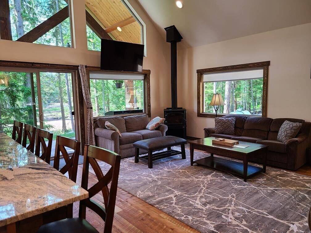 Pioneer Cabin Next to Elkins Resort by Priest Lake in Kaniksu Nationalwald