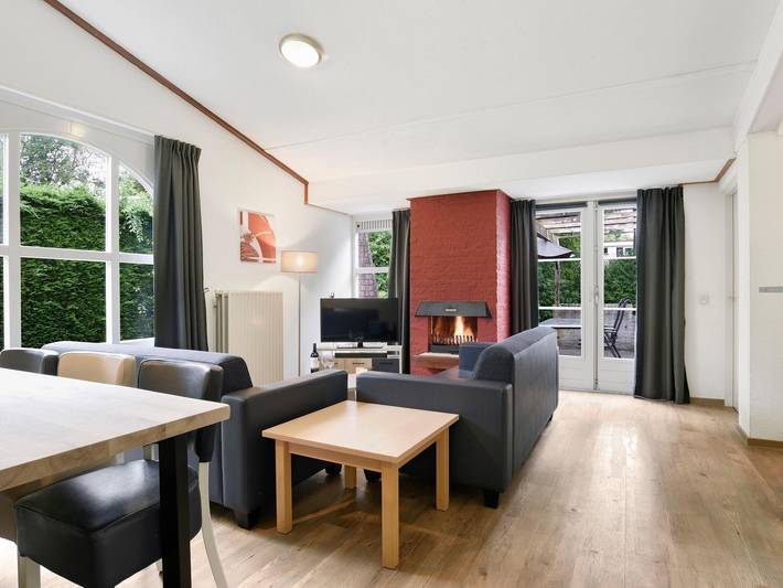 Ferienhaus für 6 Personen, mit Garten und Pool sowie Terrasse und Sauna in Brouwershaven - 4