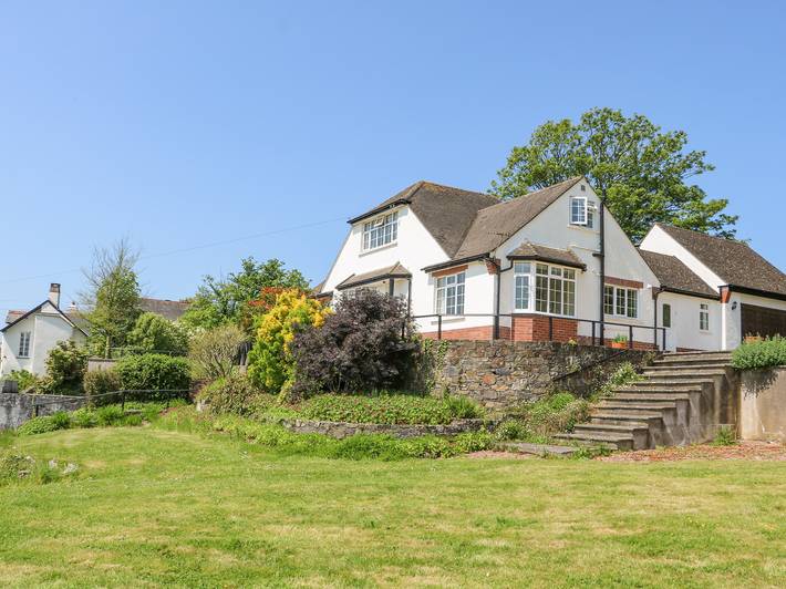 Bungalow for 6 people, with Garden and View in England
