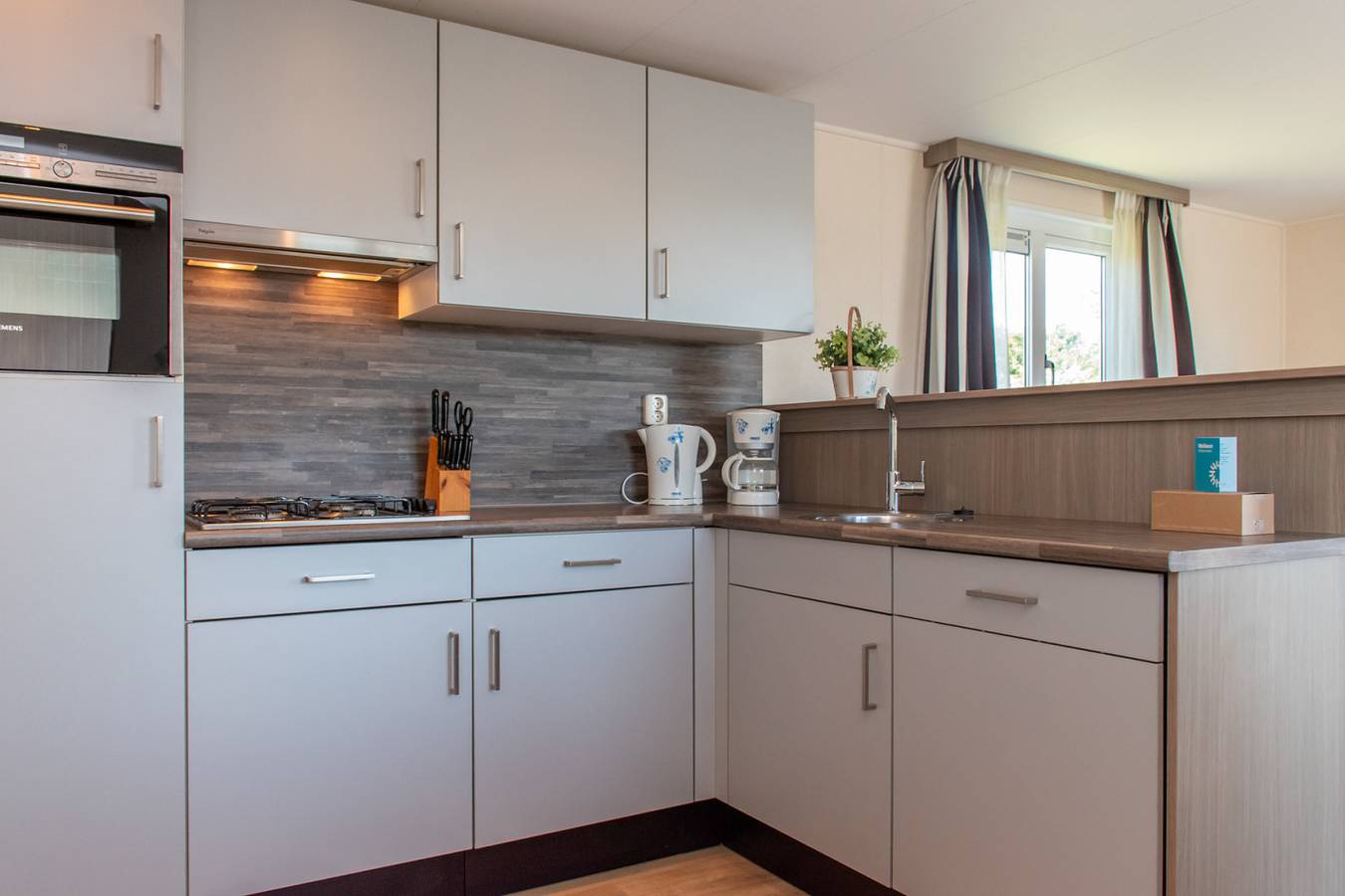 Geräumiges chalet für 6 Personen, in Strand- und Naturnähe in Serooskerke, Walcheren