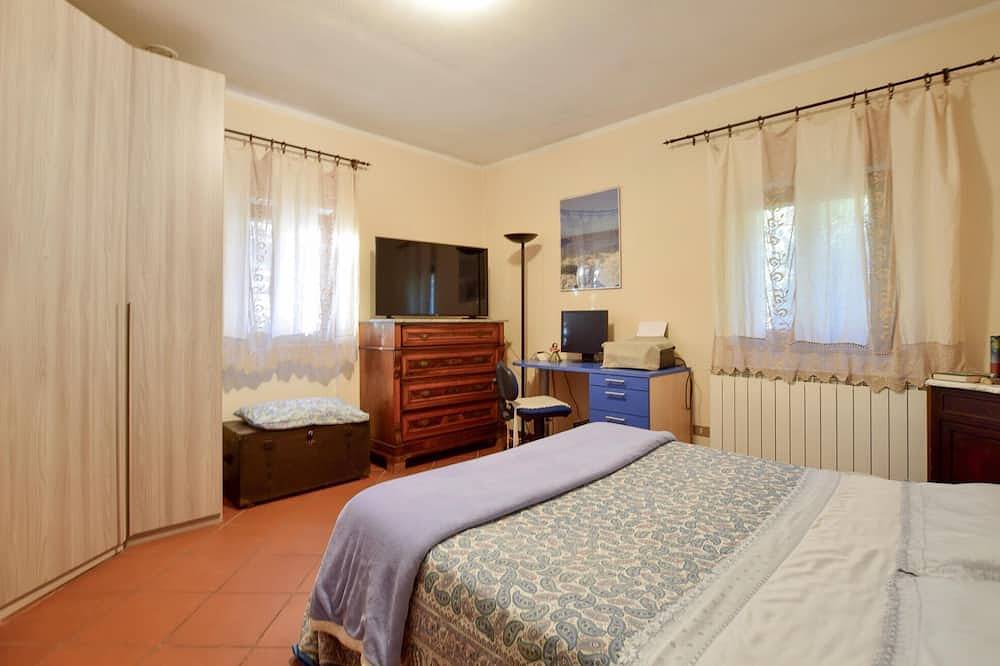 Wunderschönes Haus in Camaiore in Camaiore, Italienische Riviera