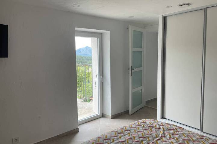 Location de vacances pour 4 personnes, animaux acceptés à Peyroules - 4