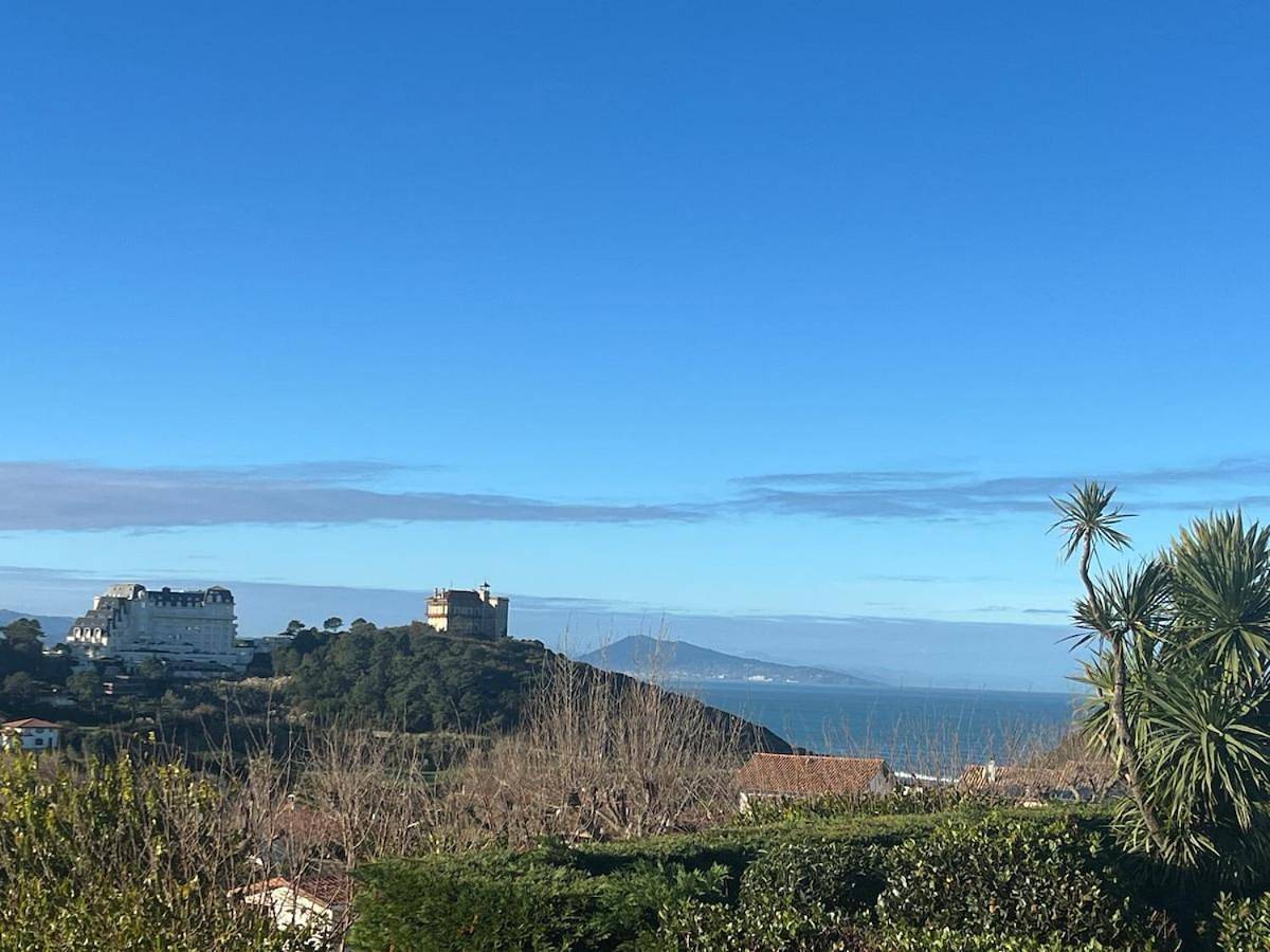 Villa with Sea View in Biarritz, Région de Bayonne