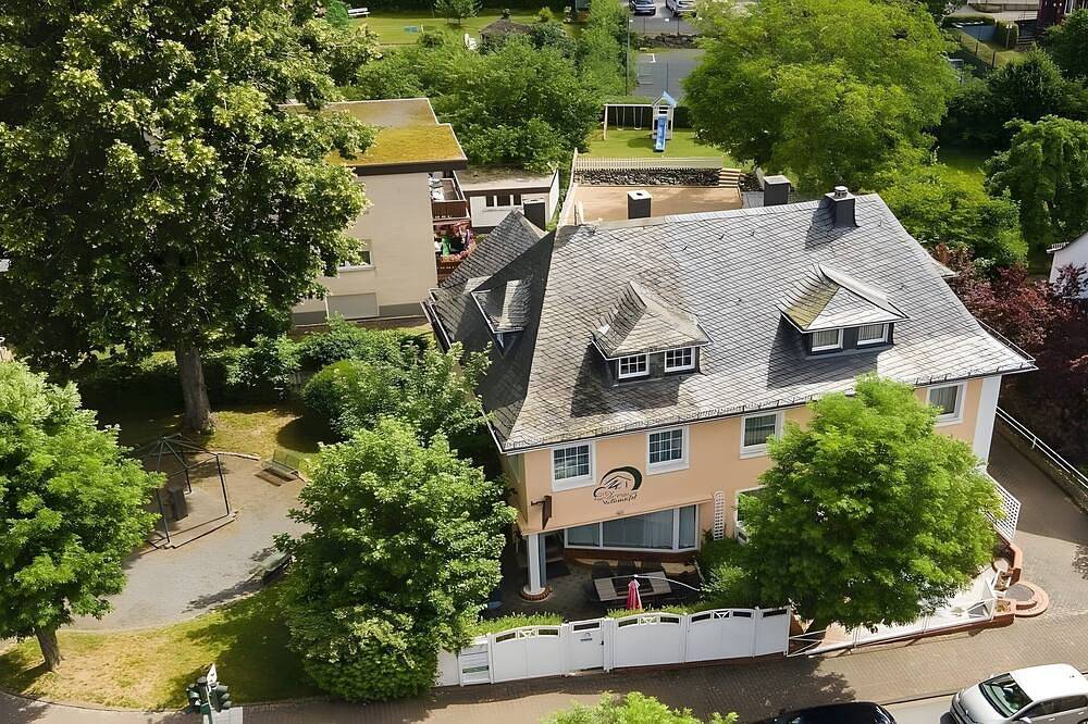 City Ferienhaus Vulkaneifel in Daun - bis zu 14 Personen (185 m²) in Daun, Vulkaneifel