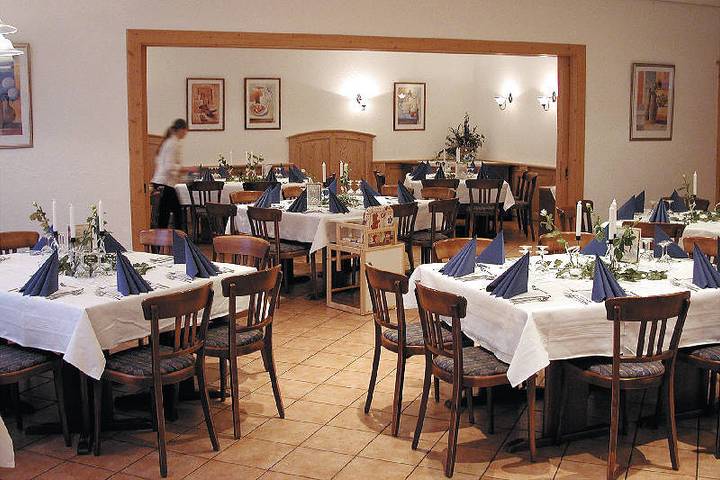 Gasthof Weisses Rössle - Einzelzimmer in Aalen, Schwäbische Ostalb