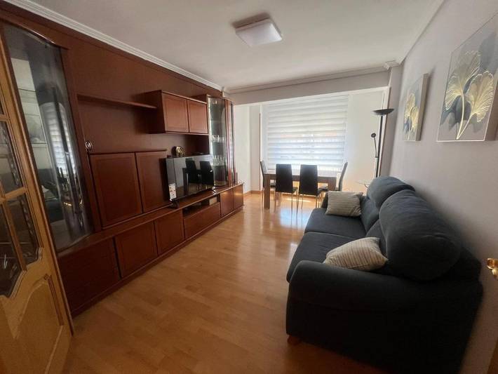 Apartamento de vacaciones para 8 personas, con balcón - 1