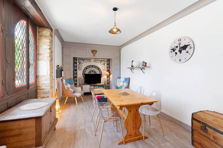 Ganze Wohnung, La Maison Dô – Charmantes Steinhaus für 4 Personen mit Pool im Lot nahe Dordogne in Frayssinet-le-Gélat, Quercy