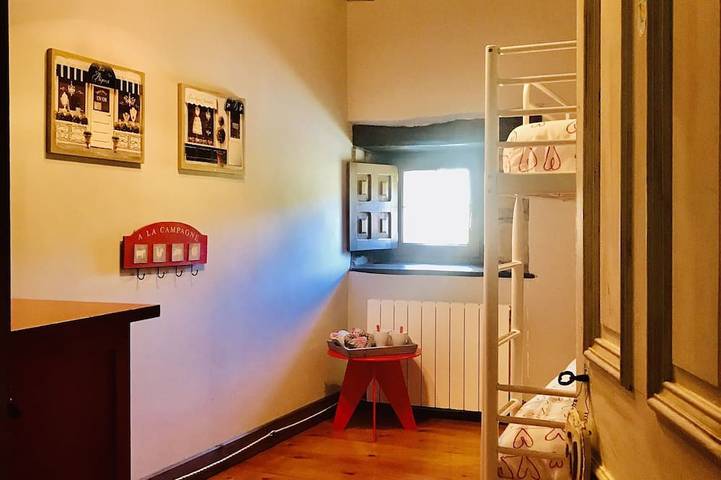 Entire apartment, Country Cottage / Bilbao in Gordexola, Cordillera Cantábrica