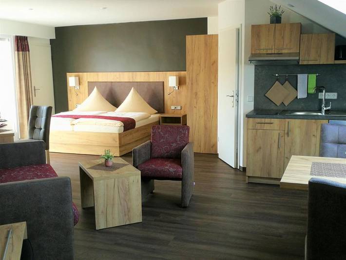 BnB für 2 Personen, mit Balkon und Ausblick in Blankenburg