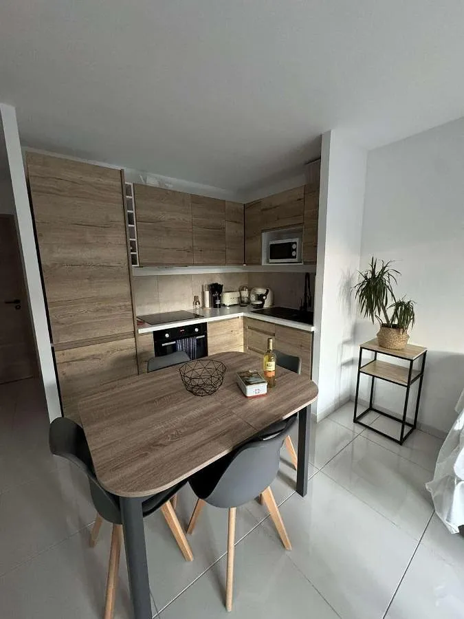 Apartamento de vacaciones para 6 personas, con piscina - 1