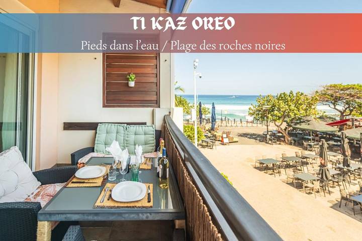 Gîte pour 3 personnes, avec vue et balcon dans Plage des Roches Noires