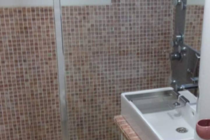 Gîte pour 4 personnes, avec jardin et terrasse, animaux acceptés dans Office De Tourisme De Greoux Les Bains - 4