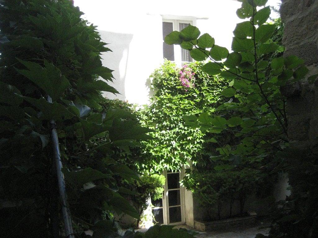 L'Evêché - Chambre Jaune Vert in Vaison-la-Romaine, Parc naturel régional du Mont-Ventoux