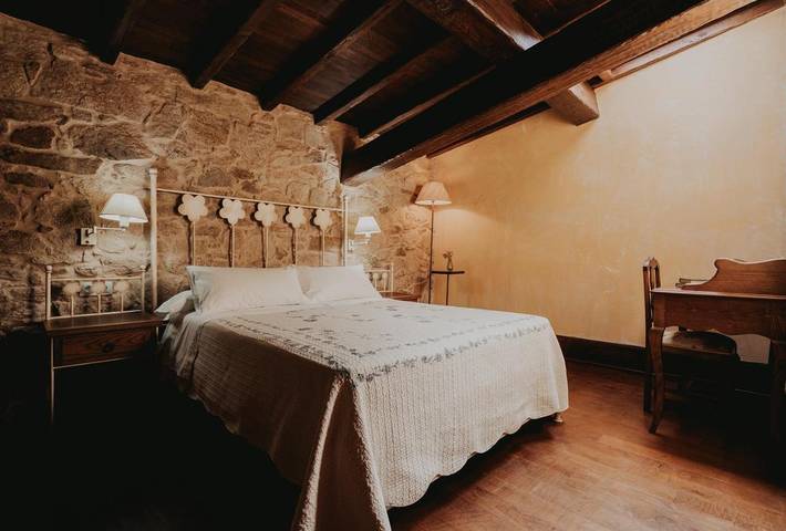 Casa rural para 4 personas, con Terraza además de Jardín y Piscina en Padrón - 3