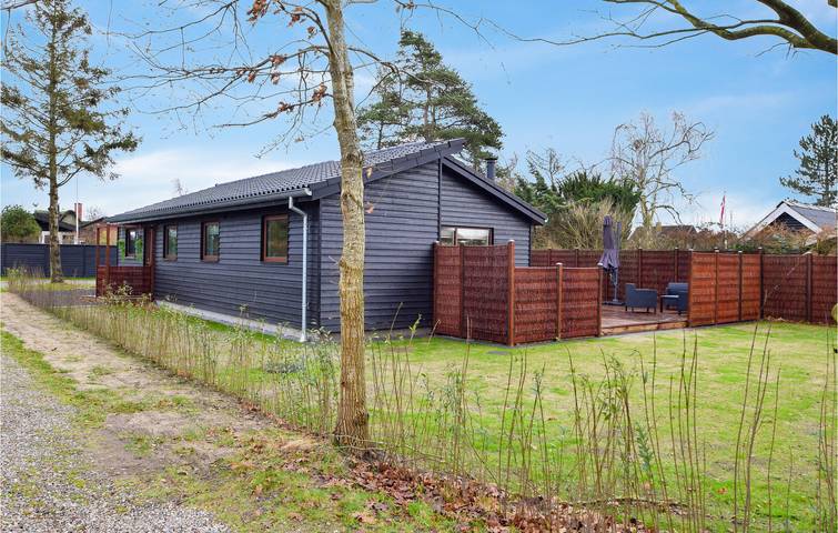 Ferienhaus für 6 Personen, mit Terrasse und Garten in Høll - 2