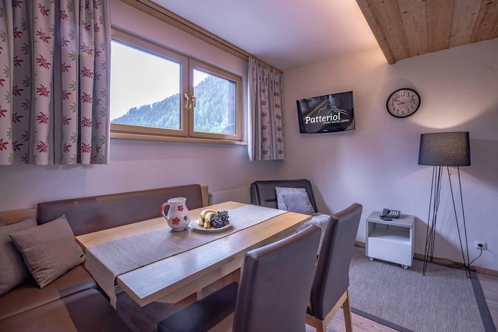 Gîte pour 4 personnes, avec jardin et sauna à Sankt Anton am Arlberg - 4