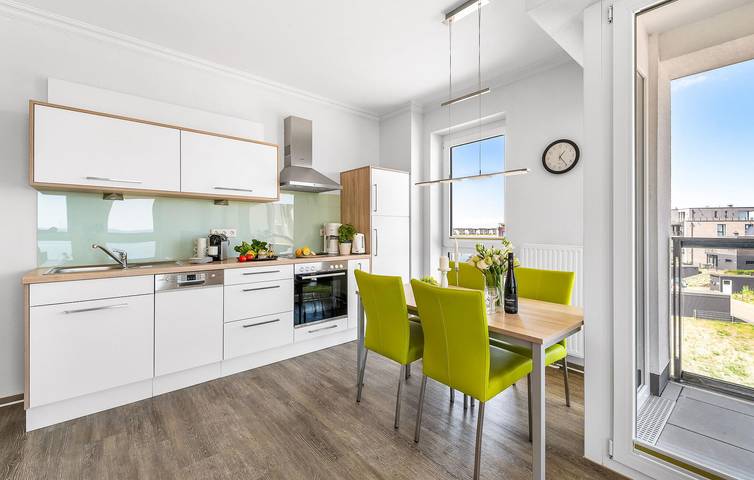 Ganze Ferienwohnung, Appartement mit Meerblick, Terrasse und Parkplatz in Olpenitz, Kappeln