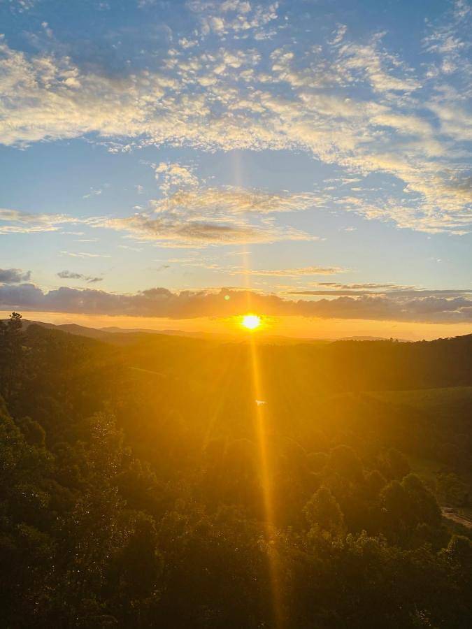 Casas e apartamentos de temporada para 8 pessoas, com vista para o lago e vista e ainda balcão em Lima Duarte
