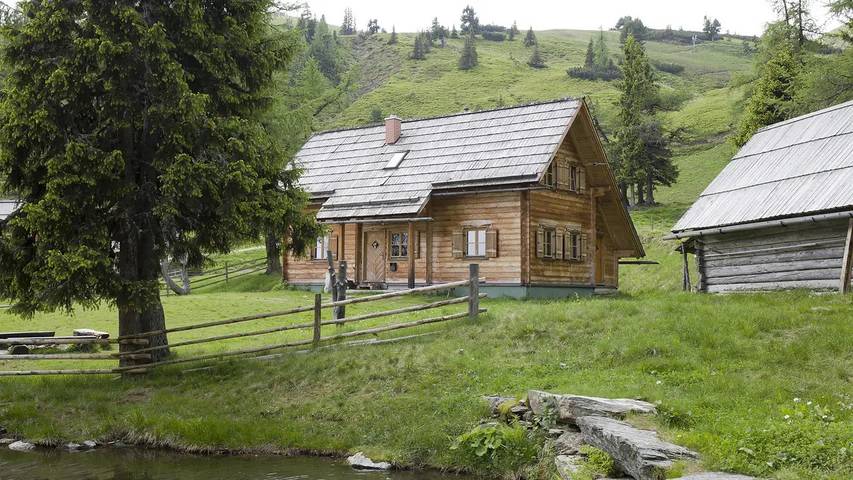 Ferienhaus für 14 Personen, mit Sauna und Garten