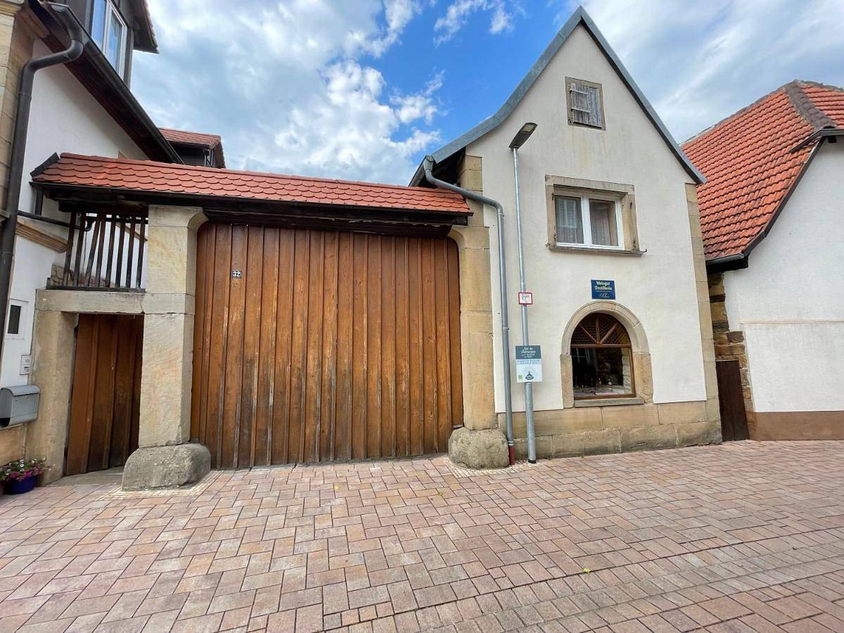 Ganze Wohnung, Weingut und Destillerie Bernd Klein in Pleisweiler-Oberhofen, Südliche Weinstraße