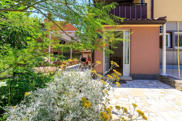 Ferienwohnung für 3 Personen, mit Balkon/Terrasse in Rabac - 2