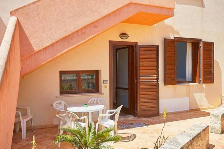 Apartamento de vacaciones para 4 personas, con terraza y jardín - 1