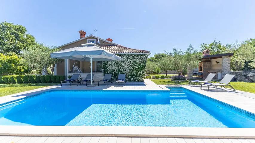 Villa pour 8 personnes, avec jardin et piscine, animaux acceptés à Selina - 4