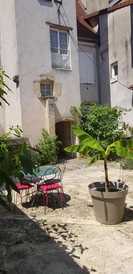 Appartement entier, Les Petites Forges in Auxonne, Région de Dijon