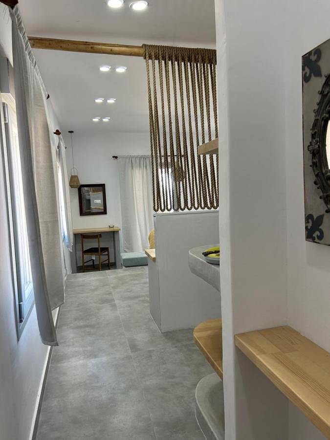 Location de vacances pour 3 personnes, avec vue et balcon dans Κανάλα
