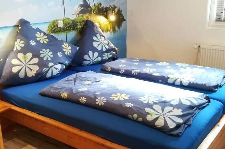 Ferienwohnung für 4 Personen, mit Garten und Pool in Friederikensiel - 2