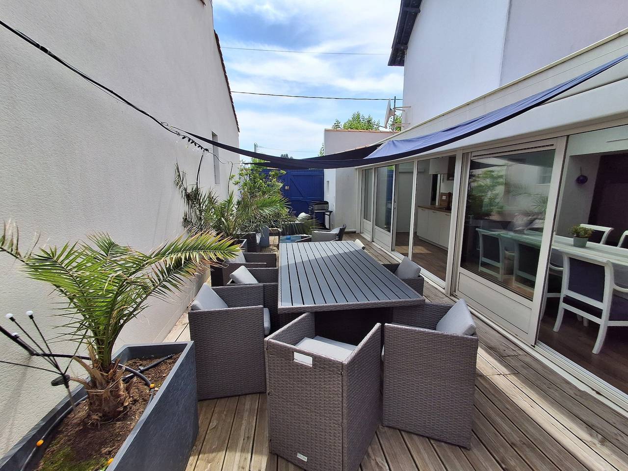 La Villa du Bonheur – private terrace and jacuzzi! in L'Aiguillon-la-Presqu'île, Vendée