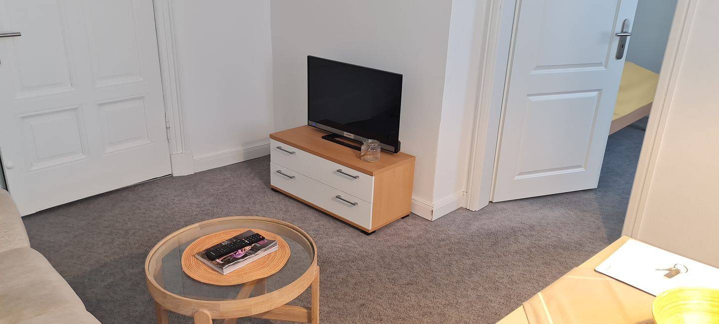 2-Raum-Apartment in zentraler Lage am Kurpark — Bild 2