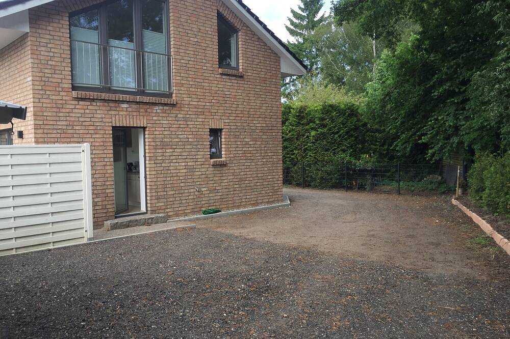 Entire apartment, 3 room apartment new and modern 280 meters to the beach Wlan all year round in Niendorf, Timmendorfer Strand