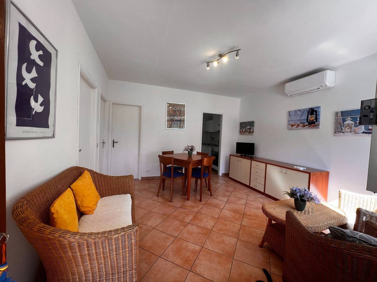Ganze Wohnung, Apartment 'Agave' mit privatem Garten, Wlan und Klimaanlage in La Pila, Elba
