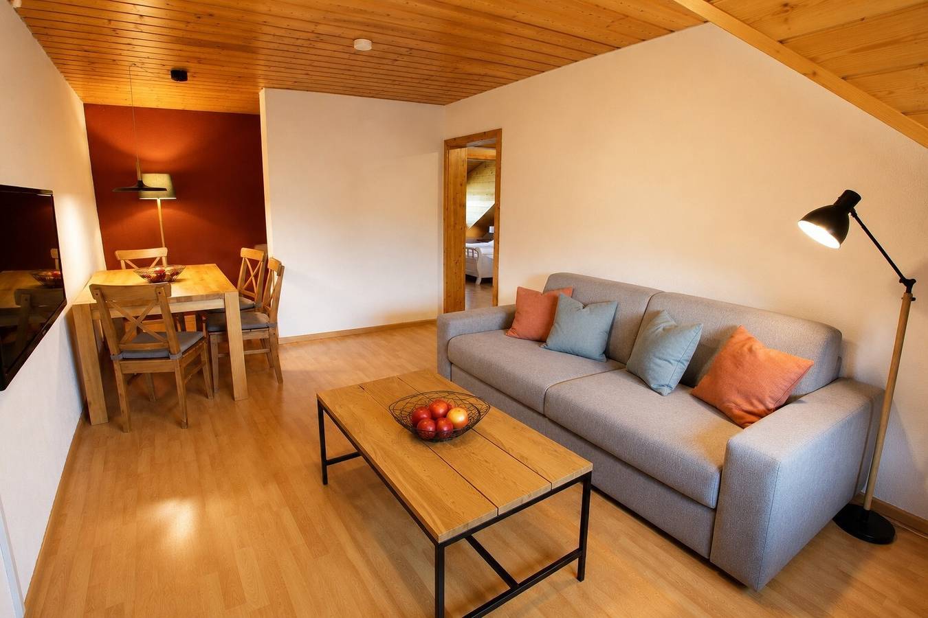Ganze Wohnung, Gemütliche Schwarzwald-Ferienwohnung (45qm) - stadtnah mit Gratis Wlan & Parkplatz in Gengenbach, Kinzigtal