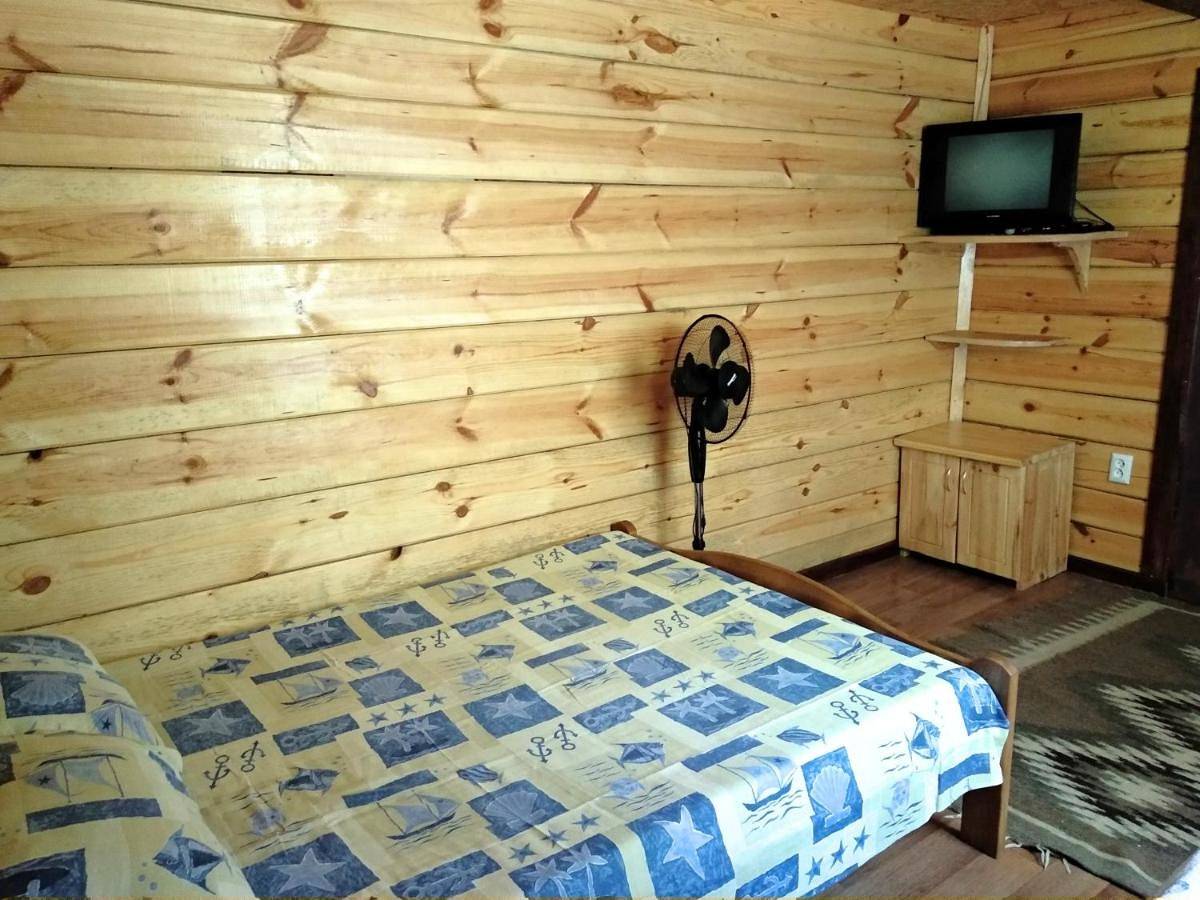 Two-Bedroom House in Oblast Wolhynien